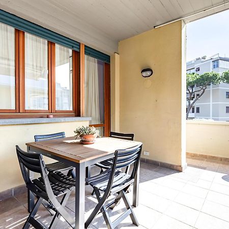Two-Levels Apartment With Terrace And Parking Viareggio Exterior foto